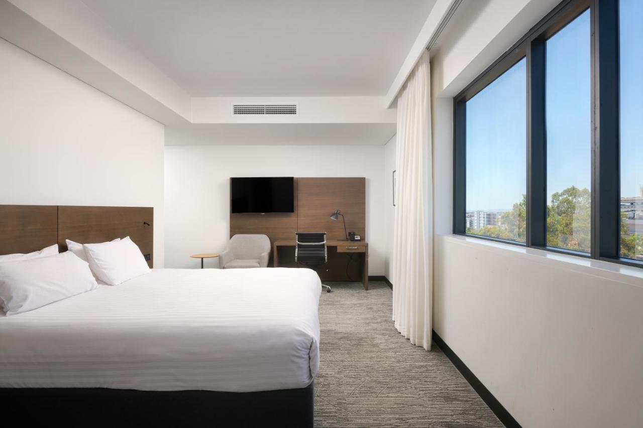 Holiday Inn West Perth By Ihg Екстер'єр фото