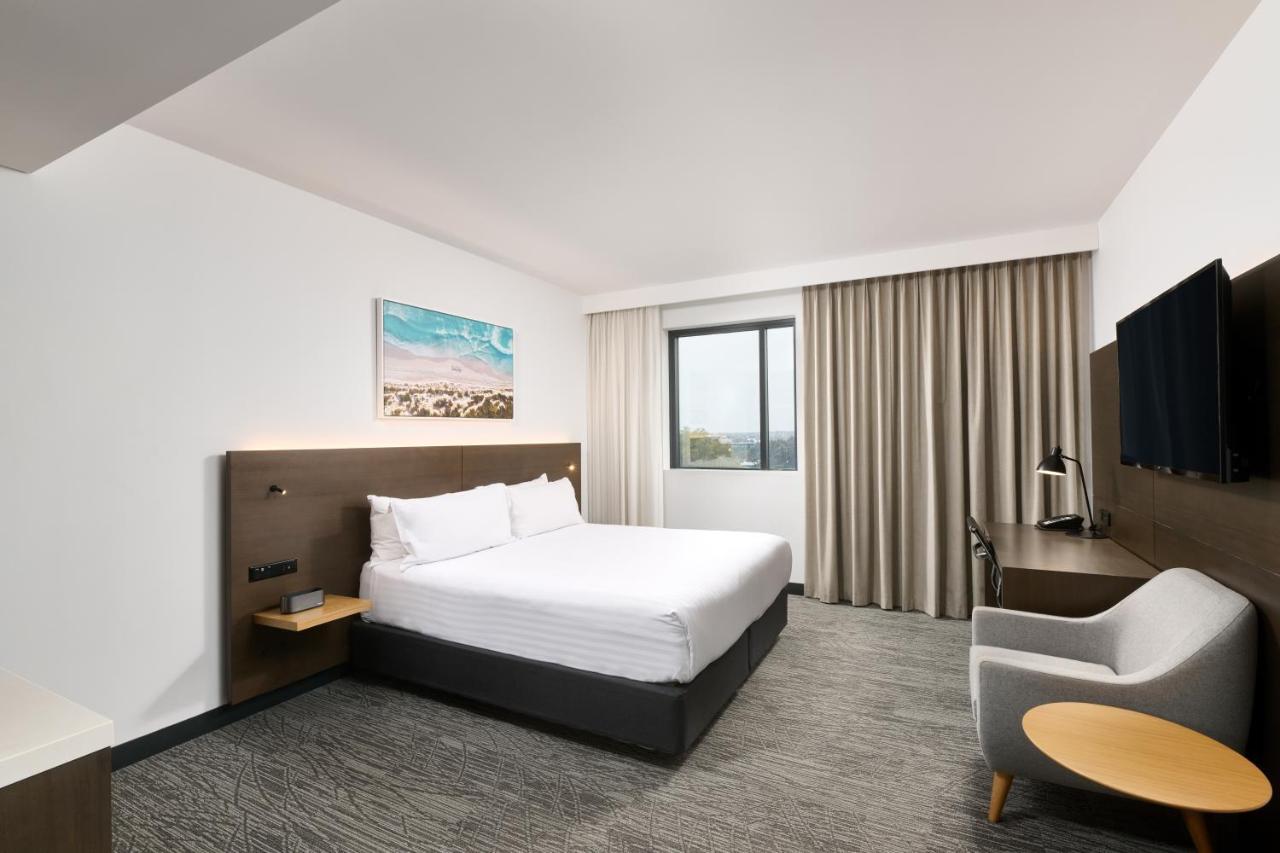 Holiday Inn West Perth By Ihg Екстер'єр фото