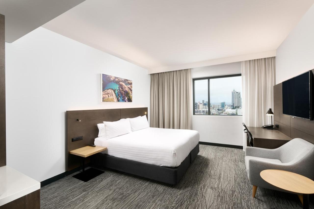 Holiday Inn West Perth By Ihg Екстер'єр фото